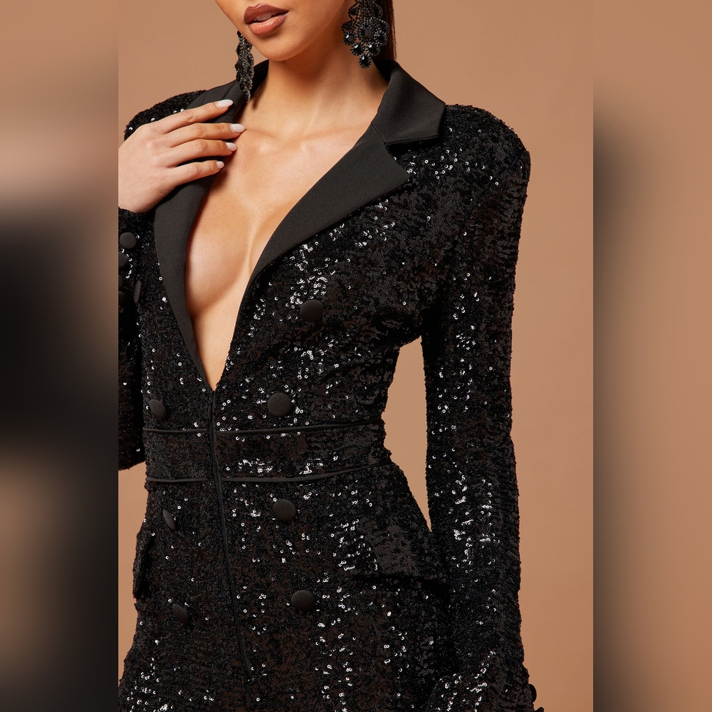 Nova Luxe Sequin Jumpsuit - Picture 8 of 10